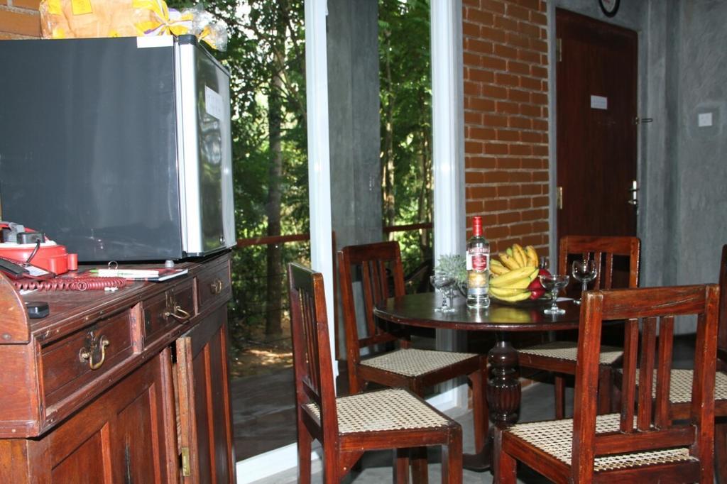 Executive Residency Retreat Villa Hikkaduwa Exterior foto