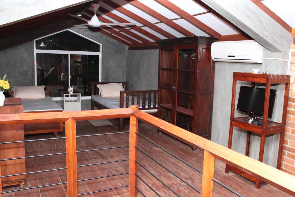 Executive Residency Retreat Villa Hikkaduwa Exterior foto